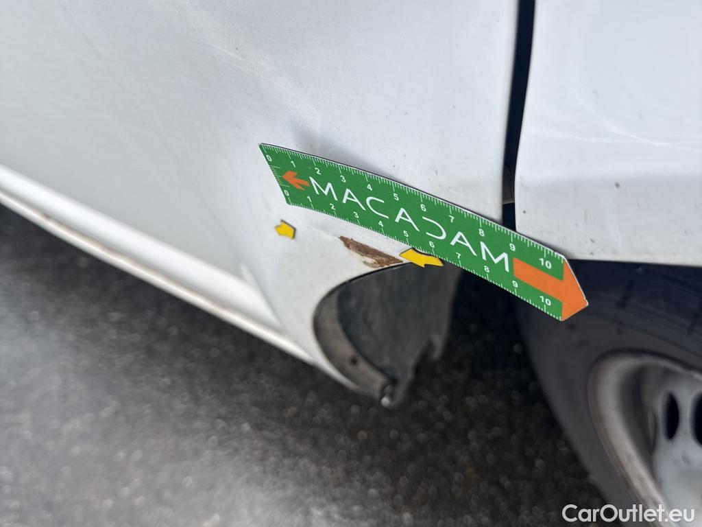  Volkswagen  Transporter VOLKSWAGEN  / 2019 / 4P / Fourgon tôlé 2.0 TDi 150 4MO L1H1 Business Line #11