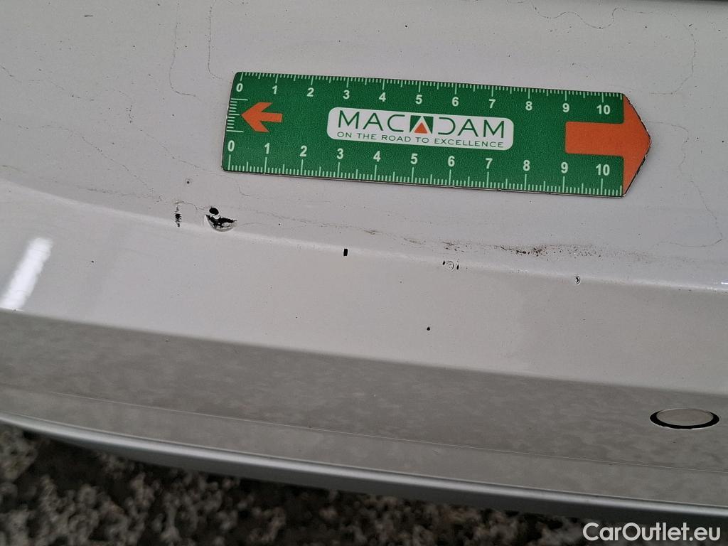  Bmw  2 Tourer BMW Série 2 Active Tourer / 2021 / 5P / monospace 220i 170ch Business Design DKG7 #16