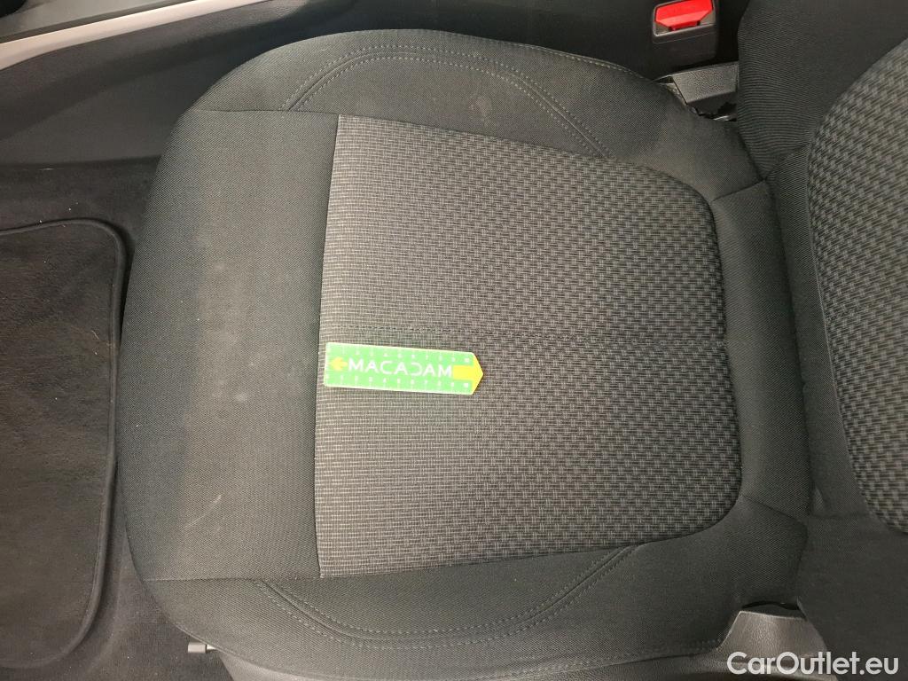  Bmw  Serie 1 BMW Série 1 / 2019 / 5P / Berline 1.5 116I Business Design #43