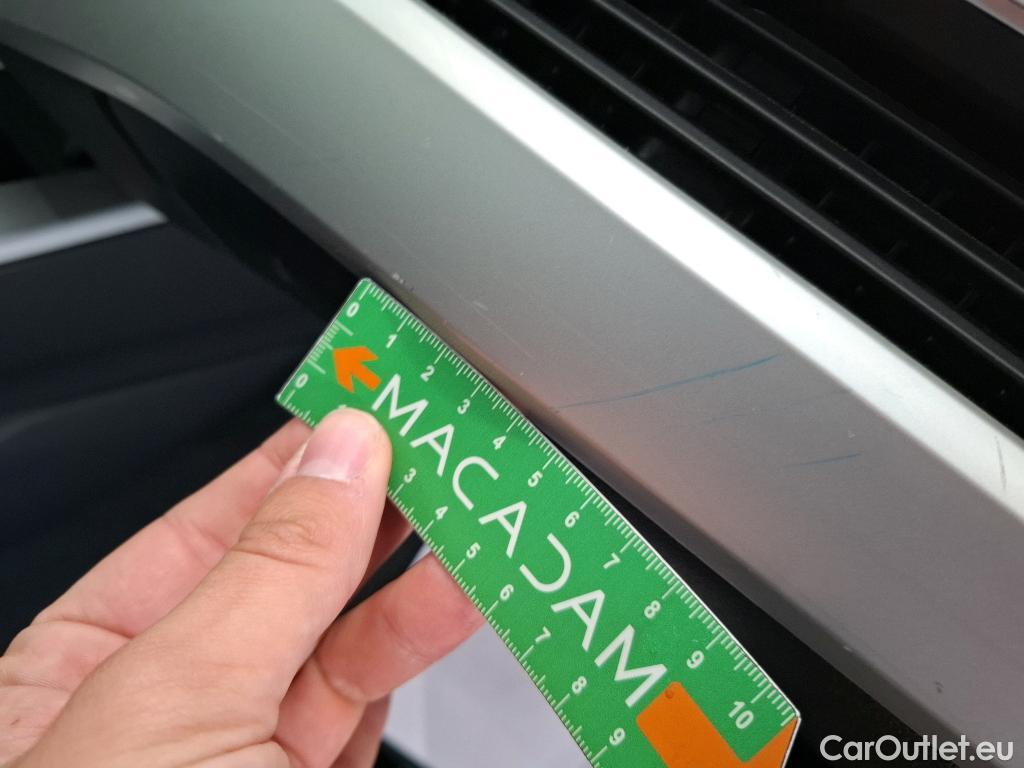  Audi  A4  Avant 30 TDI Business Line 2.0 TDI 135CV BVA7 E6d #15