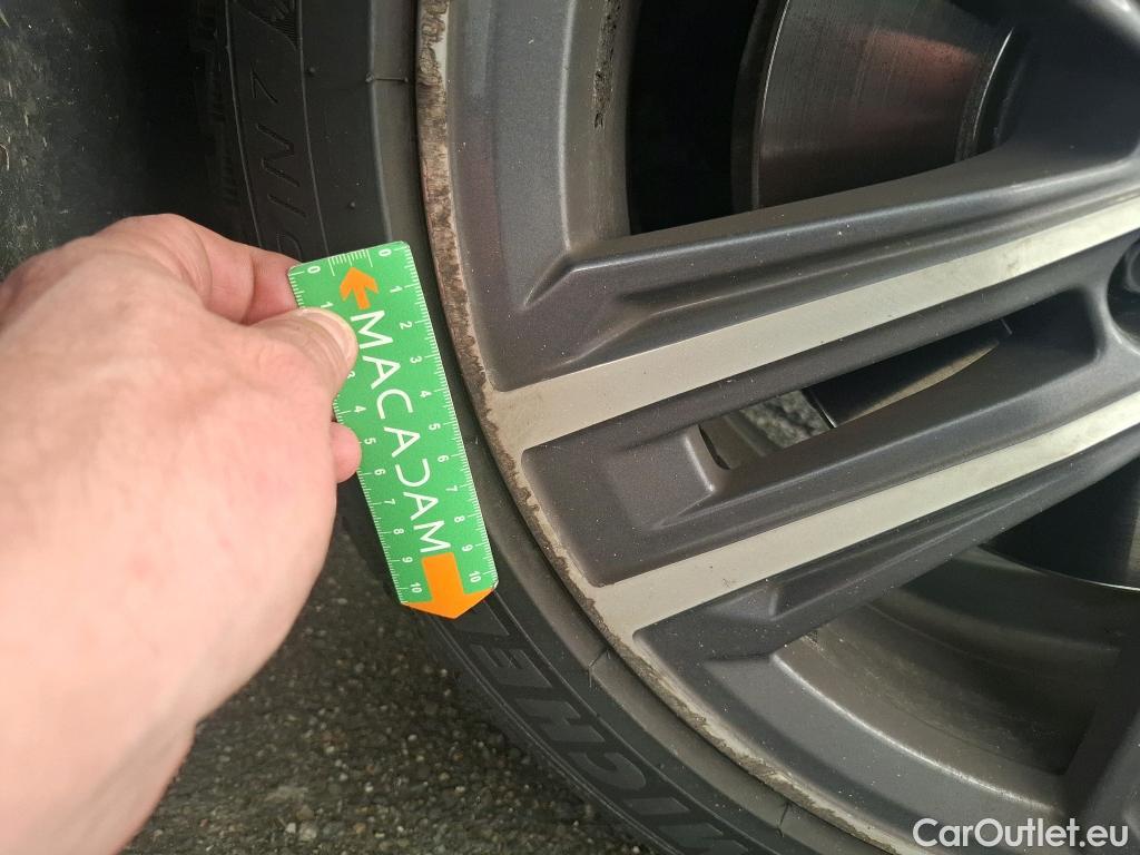  Bmw  Serie 1 BMW Série 1 / 2019 / 5P / Berline 1.5 116I Business Design #35