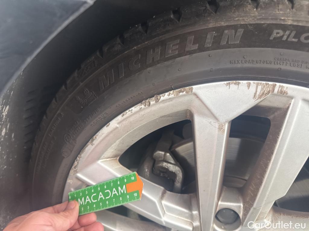  Audi  A3 AUDI  Sportback / 2020 / 5P / Berline 35 TDI 150 S tronic Business Line #18