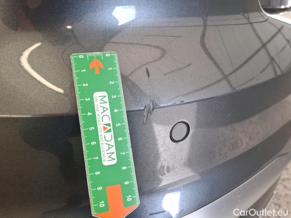  Audi  A4  Berline 35 TDI S line 2.0 TDI 165CV BVA7 E6d #40