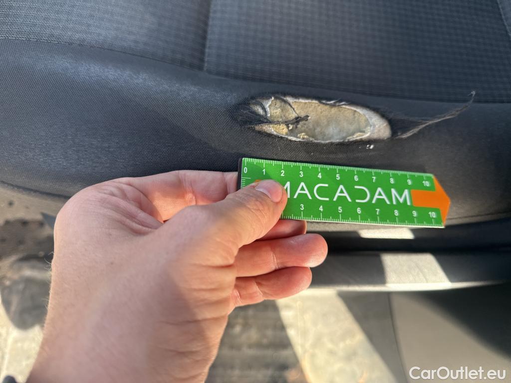  Volkswagen  Transporter VOLKSWAGEN  / 2019 / 4P / Fourgon tôlé 2.0 TDi 150 4MO L1H1 Business Line #9