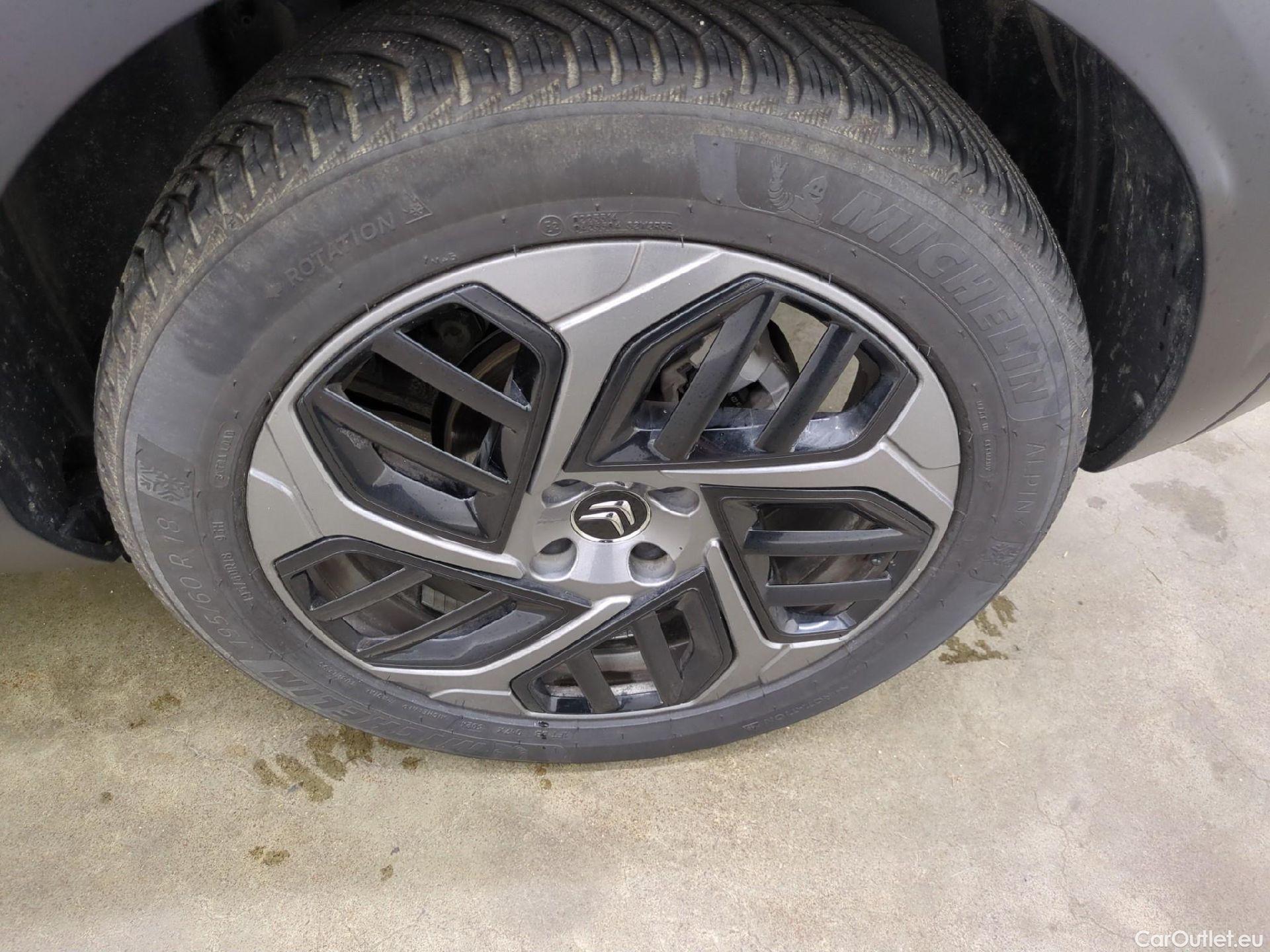  Citroen  C4  Berline Feel Pack 1.5 BlueHDI 130CV BVA8 E6d #9