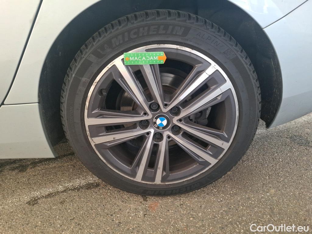  Bmw  Serie 1 BMW Série 1 / 2019 / 5P / Berline 1.5 116I Business Design #53