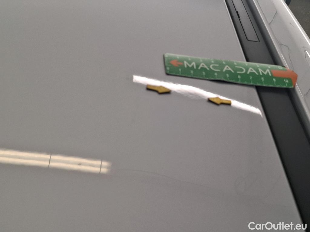  Bmw  Serie 1 BMW Série 1 / 2019 / 5P / Berline 1.5 116I Business Design #38