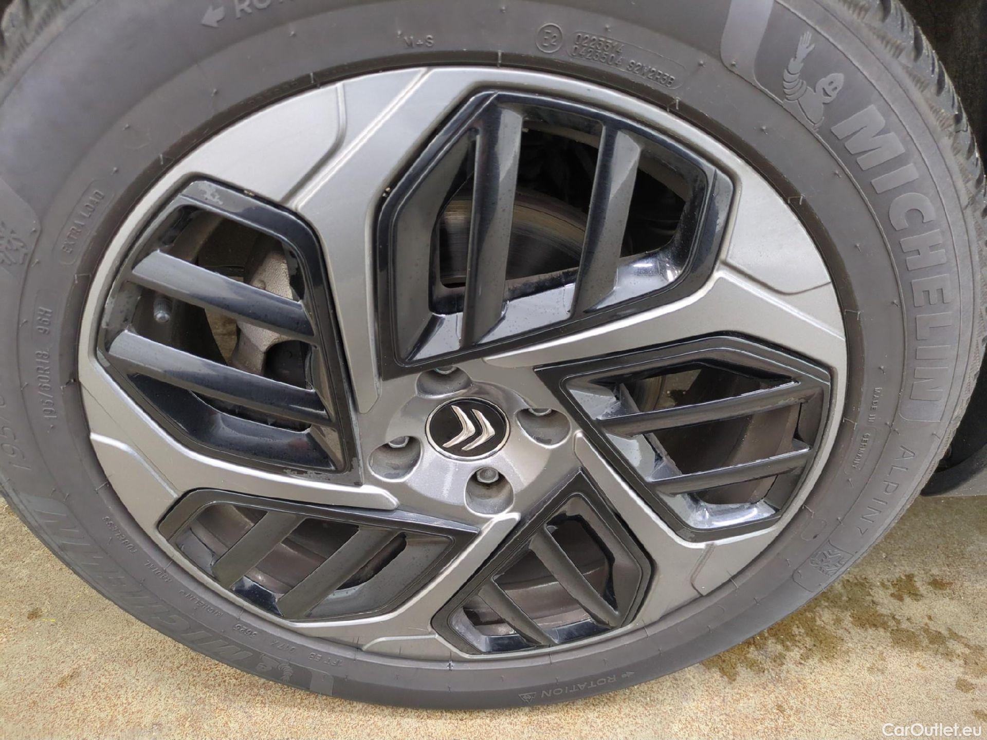  Citroen  C4  Berline Feel Pack 1.5 BlueHDI 130CV BVA8 E6d #8