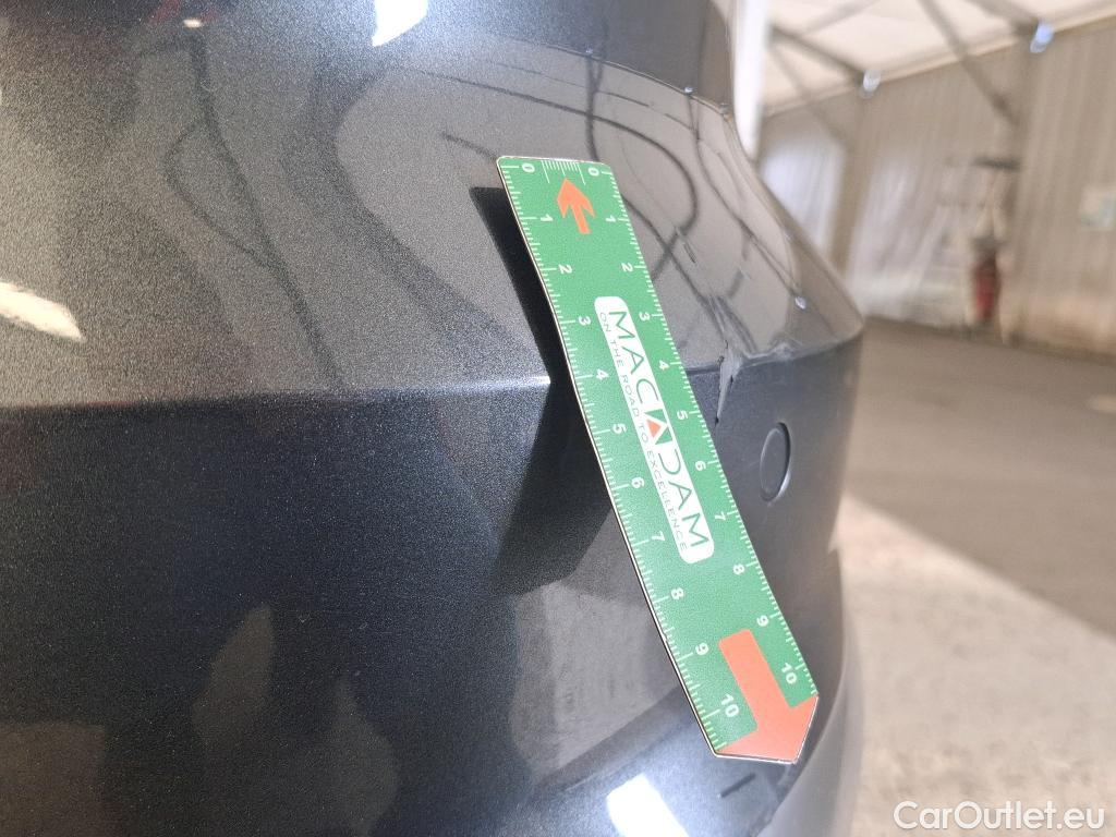  Audi  A4  Berline 35 TDI S line 2.0 TDI 165CV BVA7 E6d #39