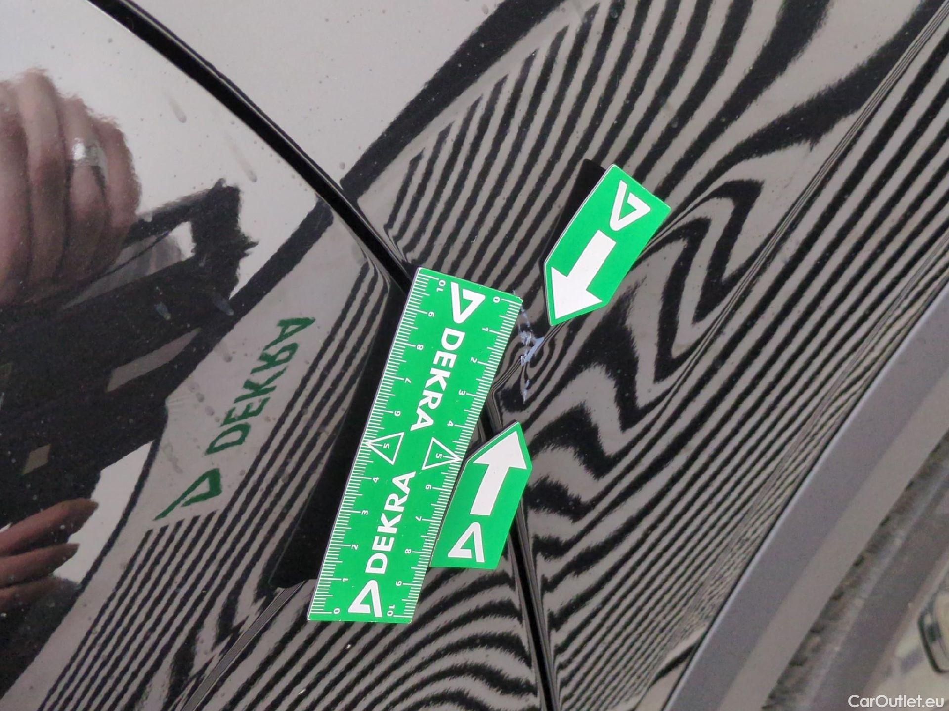  Citroen  C4  Berline Feel Pack 1.5 BlueHDI 130CV BVA8 E6d #13