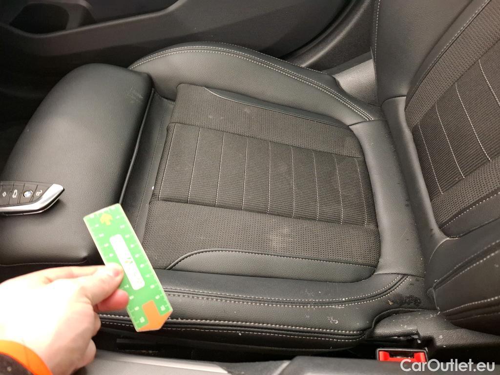  Bmw  Serie 3 BMW Série 3 Touring / 2019 / 5P / Break 320d 190ch Lounge BVA8 #26