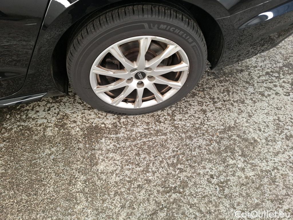  Audi  A4  Avant 35 TDI Business Line 2.0 TDI 165CV BVA7 E6d #27