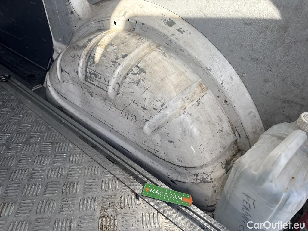  Volkswagen  Transporter VOLKSWAGEN  / 2019 / 4P / Fourgon tôlé 2.0 TDi 150 4MO L1H1 Business Line #36