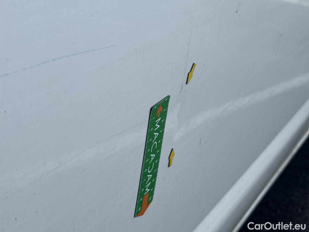  Volkswagen  Transporter VOLKSWAGEN  / 2019 / 4P / Fourgon tôlé 2.0 TDi 150 4MO L1H1 Business Line #28