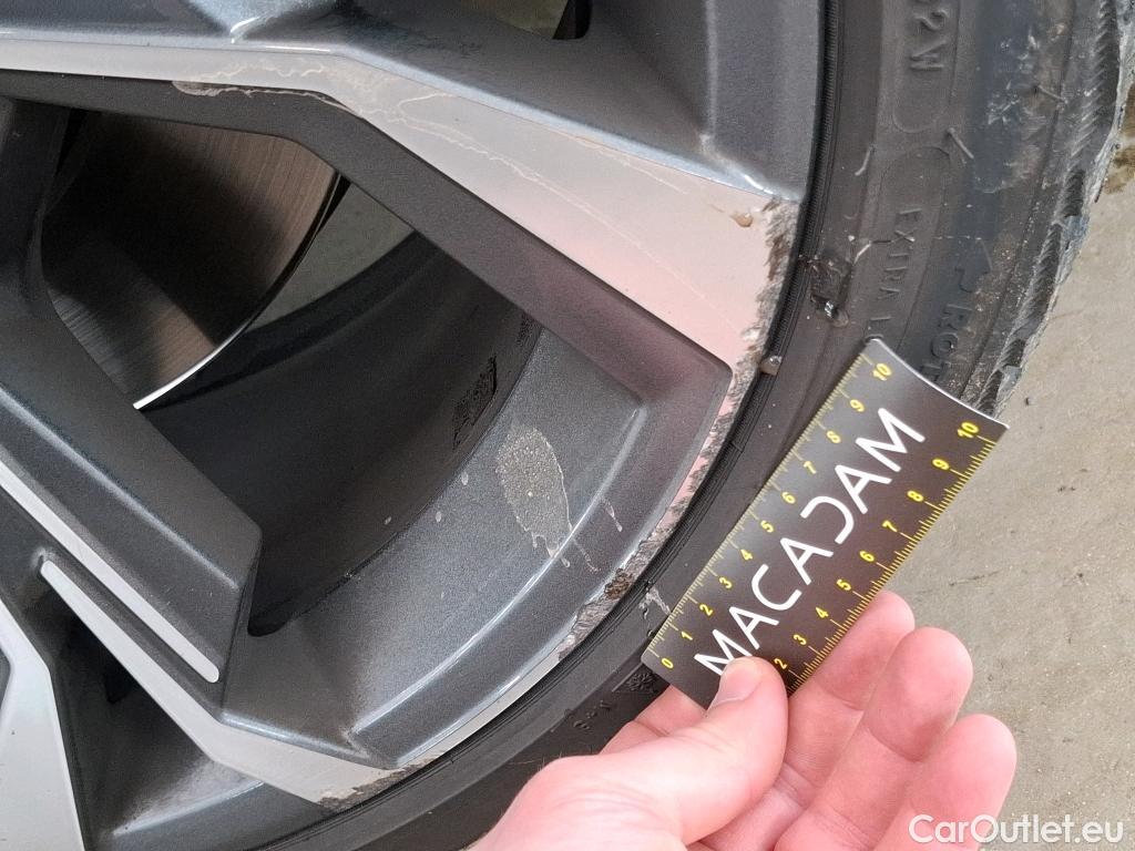  Audi  A3  Berline 35 TDI S Line 2.0 TDI 150CV BVA7 E6d #6