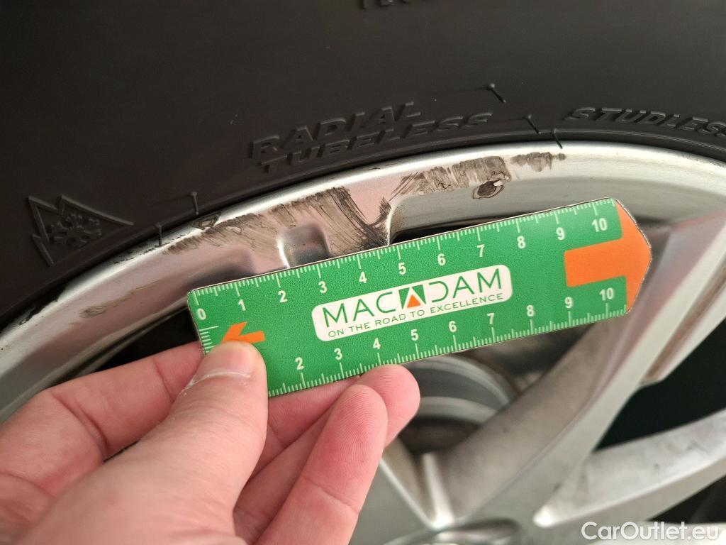  Audi  A4  Avant 35 TDI Business Line 2.0 TDI 165CV BVA7 E6d #33