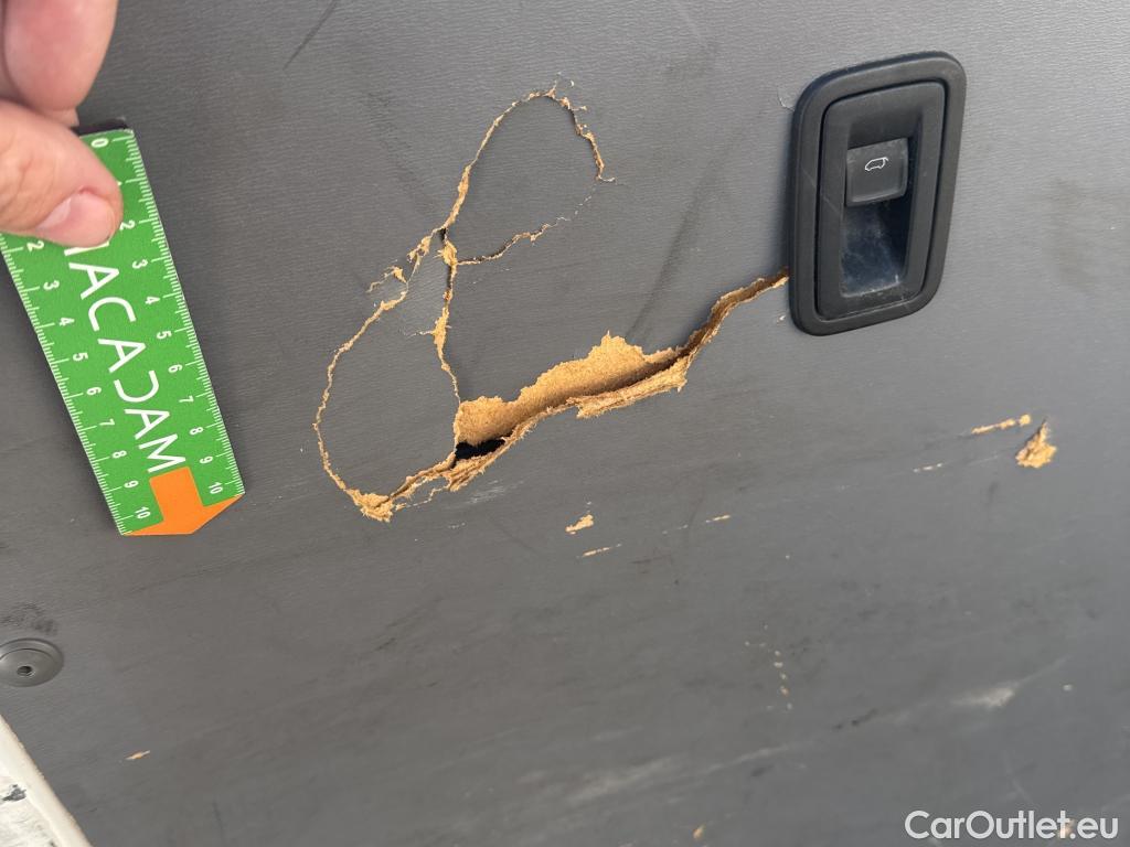  Volkswagen  Transporter VOLKSWAGEN  / 2019 / 4P / Fourgon tôlé 2.0 TDi 150 4MO L1H1 Business Line #19