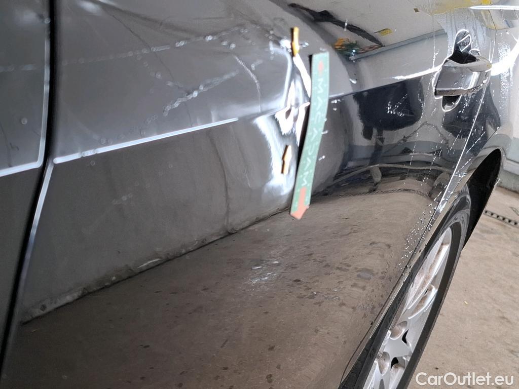  Audi  A4  Avant 30 TDI Business Line 2.0 TDI 135CV BVA7 E6d #6