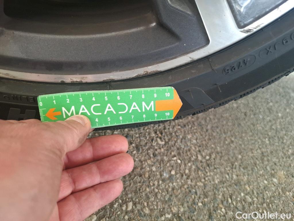  Bmw  Serie 1 BMW Série 1 / 2019 / 5P / Berline 1.5 116I Business Design #55