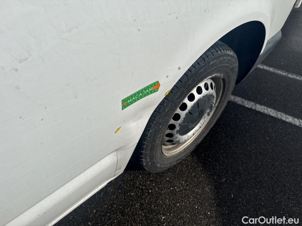 Volkswagen  Transporter VOLKSWAGEN  / 2019 / 4P / Fourgon tôlé 2.0 TDi 150 4MO L1H1 Business Line #2