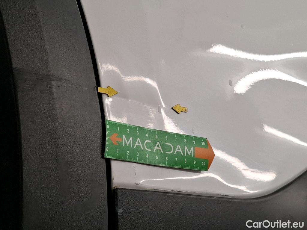  Citroen  C5 CITROEN  Aircross / 2022 / 5P / SUV BlueHDi 130 S&S BVM6 Feel #2