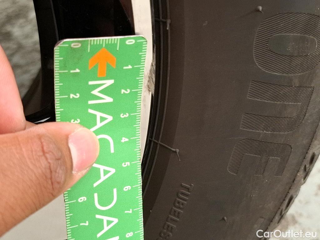  Citroen  C5 CITROEN  Aircross / 2022 / 5P / SUV Hybride rechargeable 225 e-EAT8 Shine #29