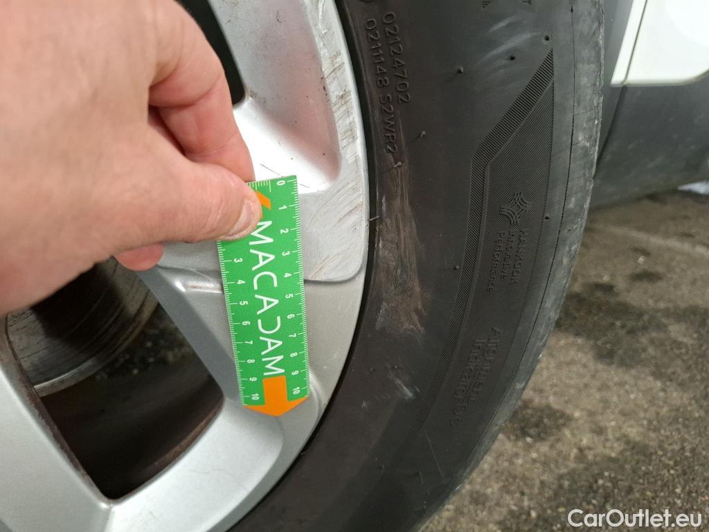  Citroen  C5 CITROEN  Aircross / 2022 / 5P / SUV BlueHDi 130 S&S BVM6 Feel #6