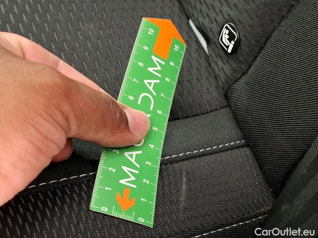  Dacia  Duster  II Confort 4WD 1.5 dCi 115CV BVM6 E6d #56