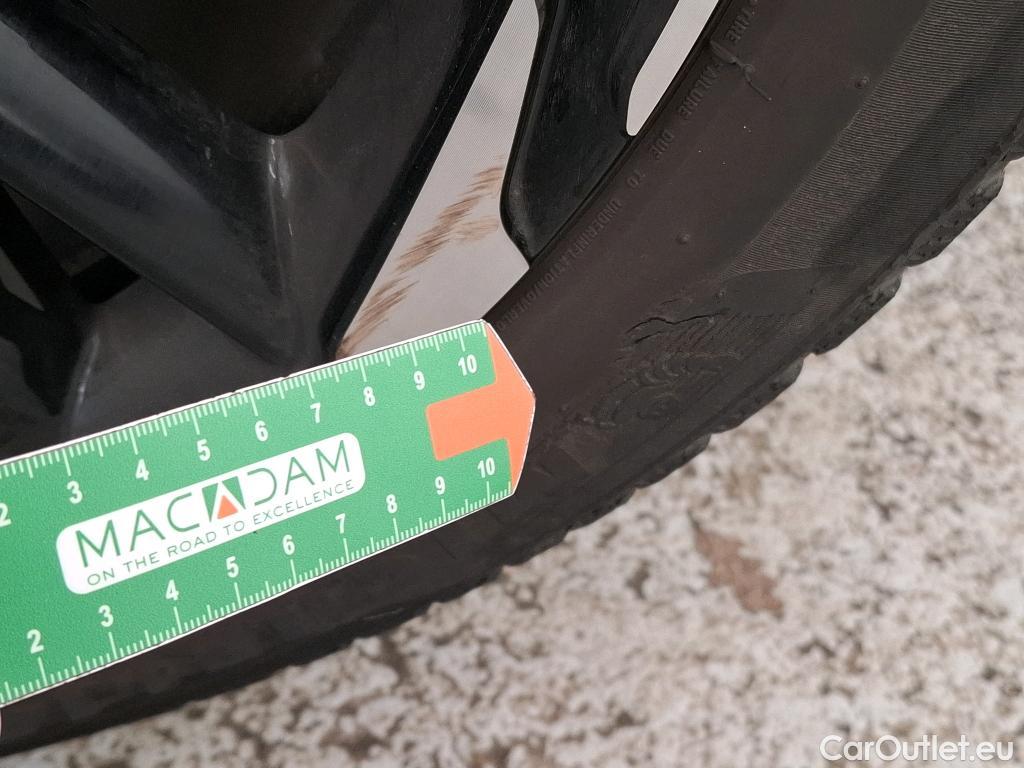  DS  DS7 7 Crossback Performance Line 1.5 BlueHDi 130CV BVA8 E6d #14