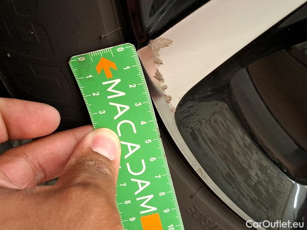  Citroen  C5 CITROEN  Aircross / 2022 / 5P / SUV Hybride rechargeable 225 e-EAT8 Shine #27