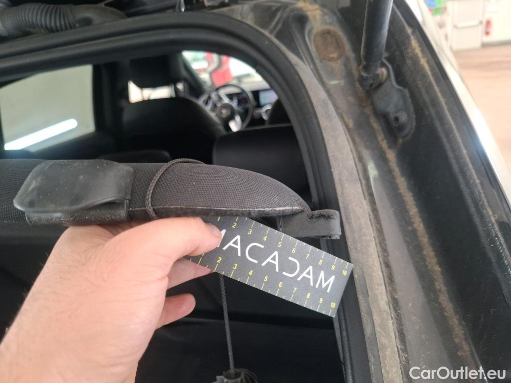  Mercedes  GLA MERCEDES-BENZ  / 2020 / 5P / SUV  200 D AMG LINE DCT #43