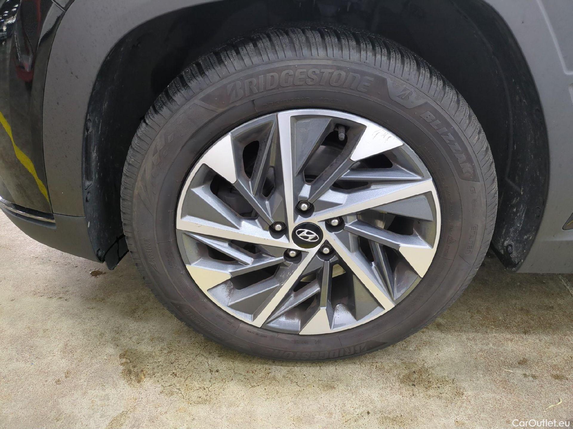  Hyundai  Tucson HYUNDAI  / 2020 / 5P / SUV 1.6 T-GDI 150 DCT-7 HYBRID 48V CREATIVE #1