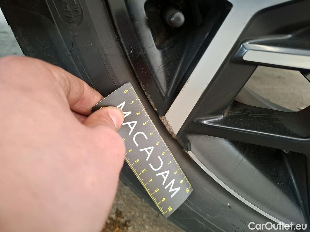  Hyundai  Tucson HYUNDAI  / 2020 / 5P / SUV 1.6 PHEV 265 HTRAC N LINE EXECU 4WD AUTO #11