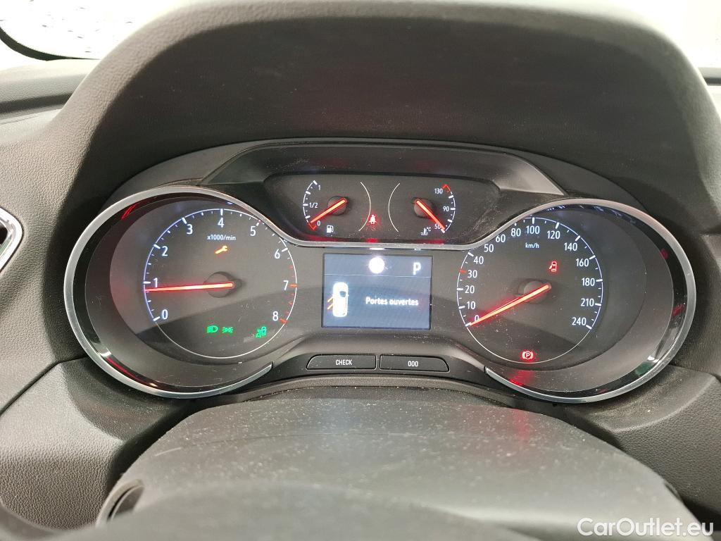  Opel   Grandland X Grandland X Elegance Business 1.5 130CV BVA8 E6d #29