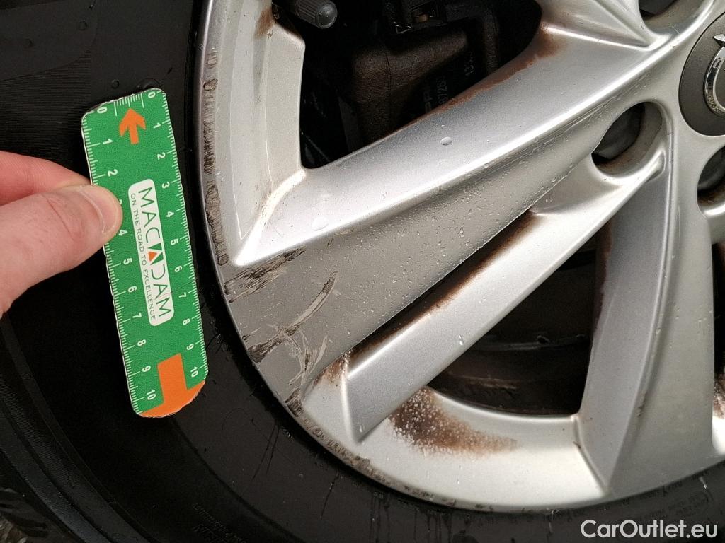  Opel   Grandland X Grandland X Elegance Business 1.5 130CV BVA8 E6d #9