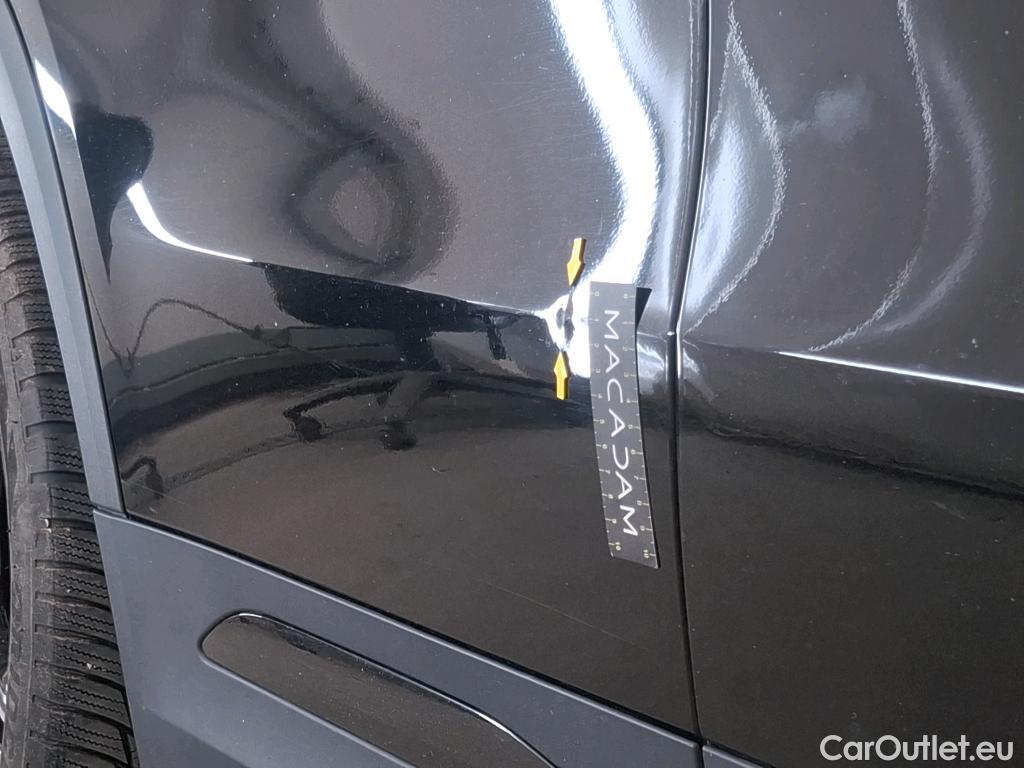  Mercedes  GLA MERCEDES-BENZ  / 2020 / 5P / SUV  200 D AMG LINE DCT #37