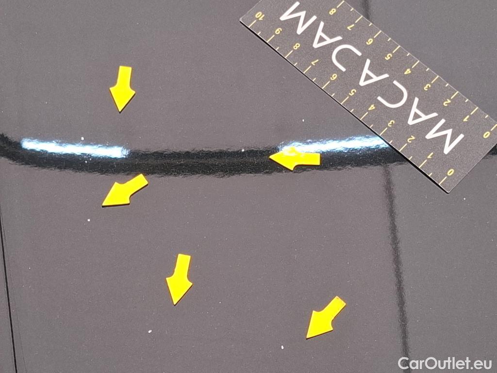  Mercedes  GLA MERCEDES-BENZ  / 2020 / 5P / SUV  200 D AMG LINE DCT #12