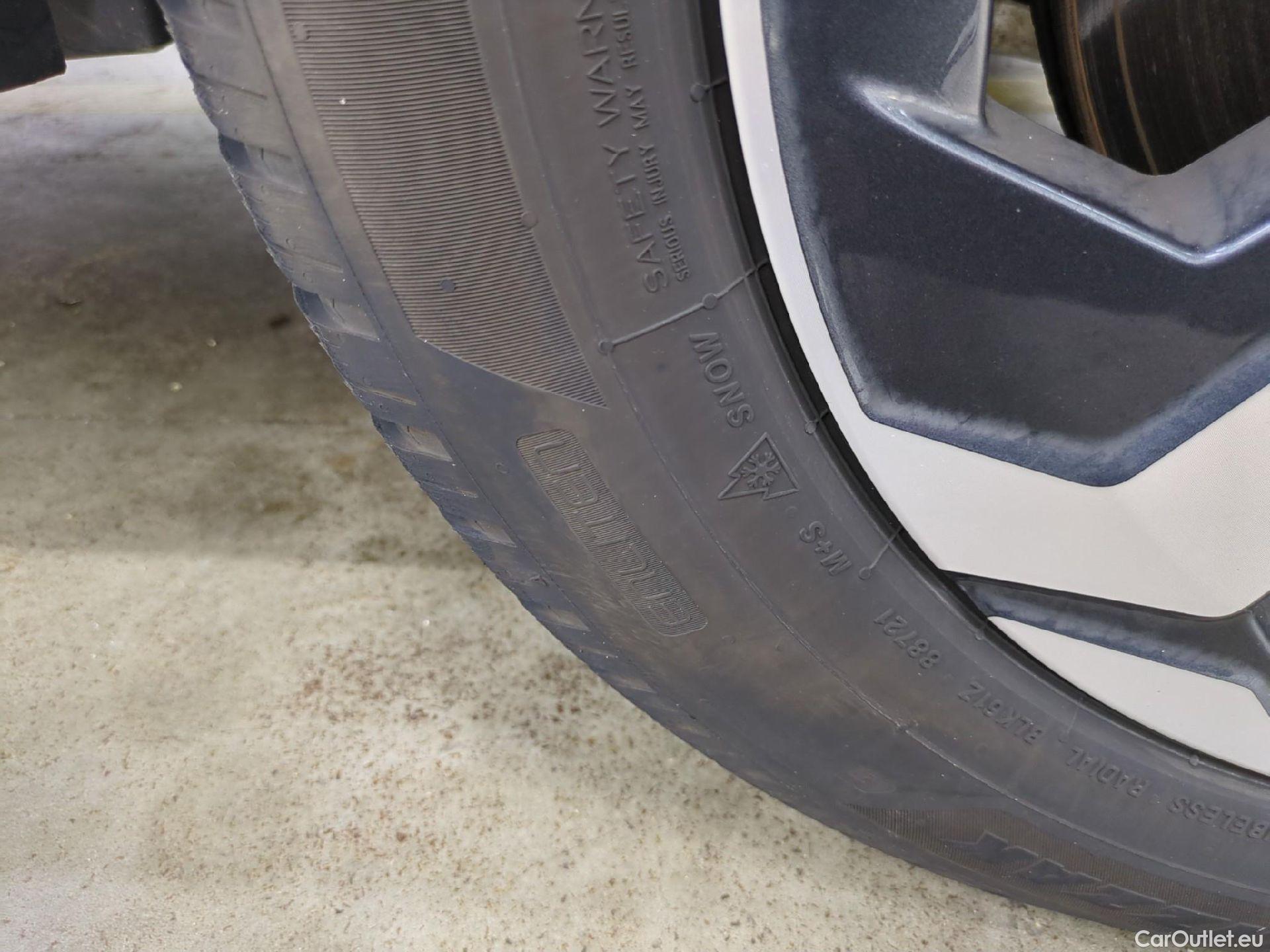  Nissan  Qashqai NISSAN  / 2021 / 5P / Crossover e-Power 190 Business Edition BVA HEV CD LOT 700 #7