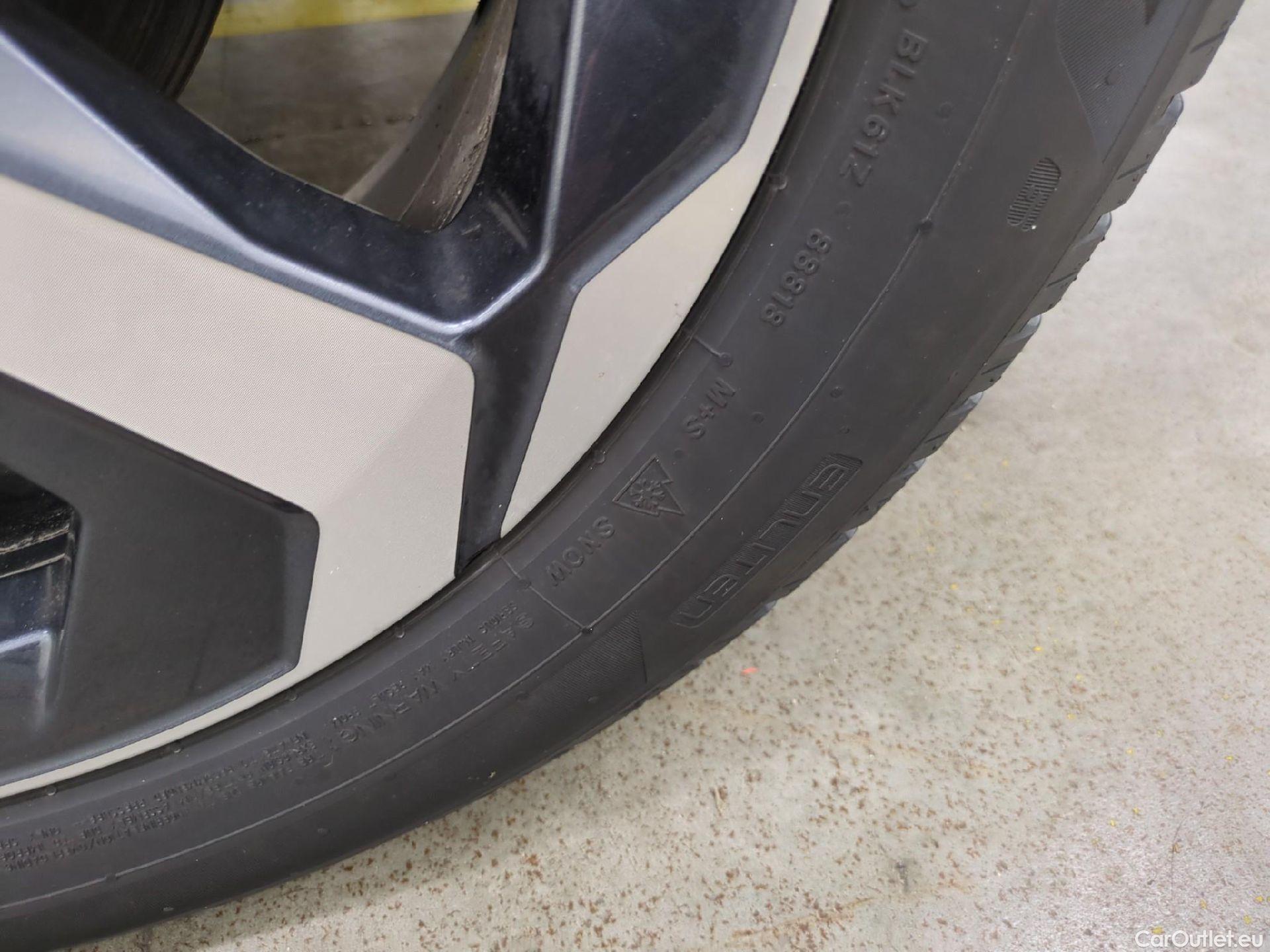  Nissan  Qashqai NISSAN  / 2021 / 5P / Crossover e-Power 190 Business Edition BVA HEV CD LOT 700 #4