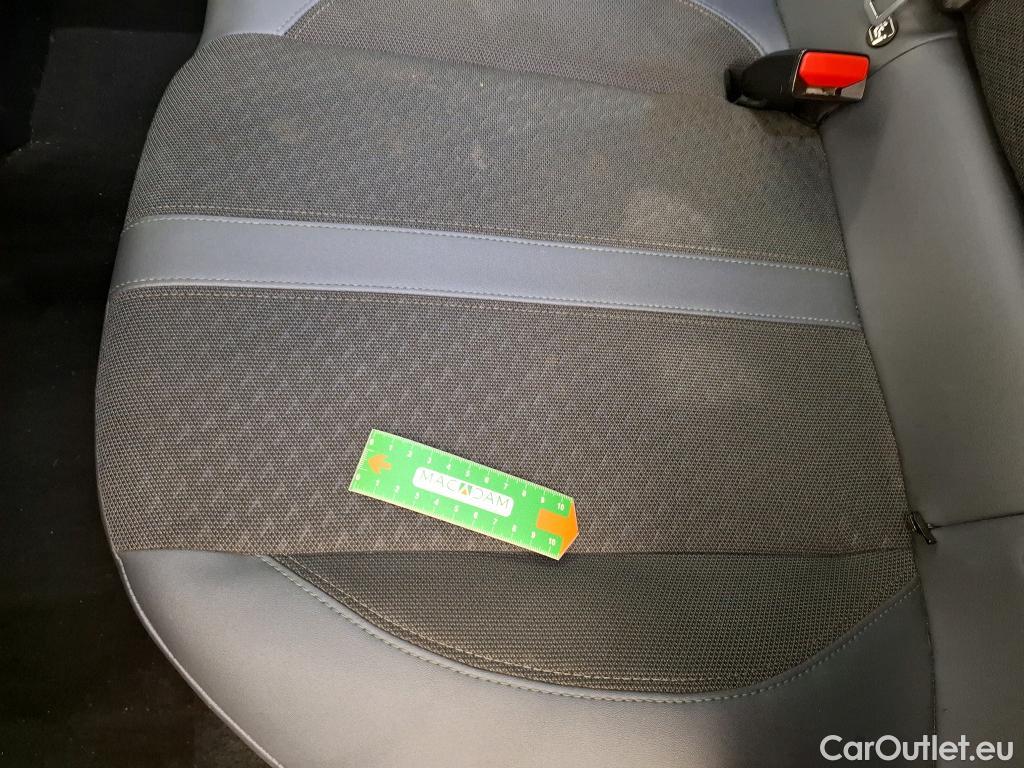  Peugeot  2008  Allure Business 1.5 HDi 100CV BVM6 E6d #20