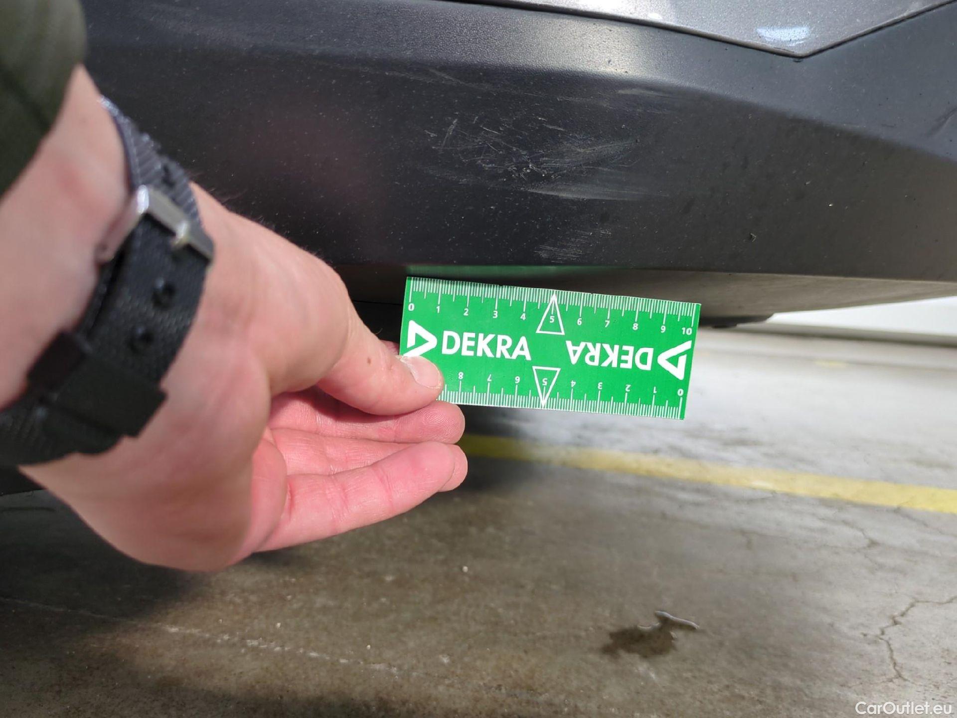  Nissan  Qashqai NISSAN  / 2021 / 5P / Crossover e-Power 190 Business Edition BVA HEV CD LOT 700 #17