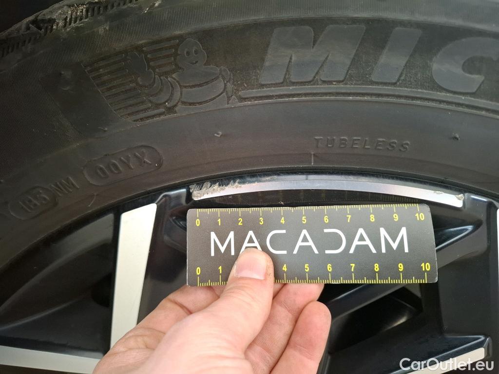  Hyundai  Tucson HYUNDAI  / 2020 / 5P / SUV 1.6 PHEV 265 HTRAC N LINE EXECU 4WD AUTO #8