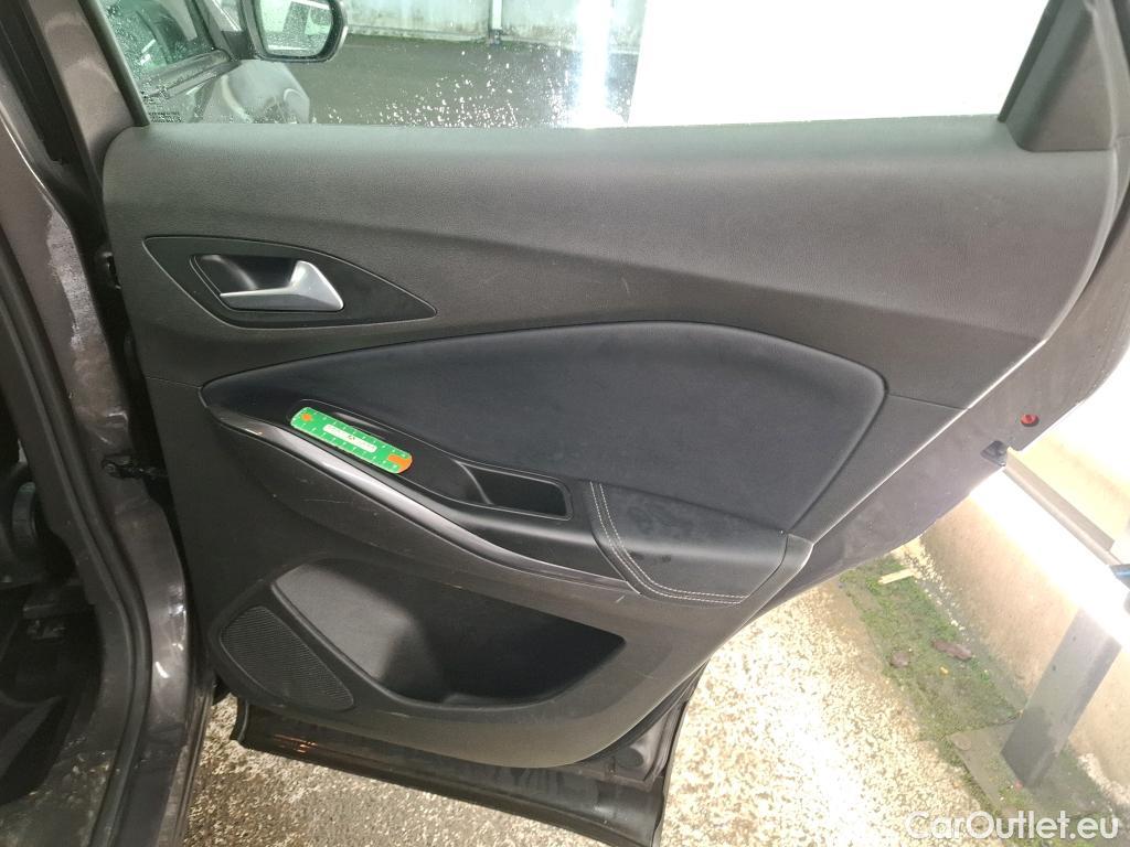  Opel   Grandland X Grandland X Elegance Business 1.5 130CV BVA8 E6d #10