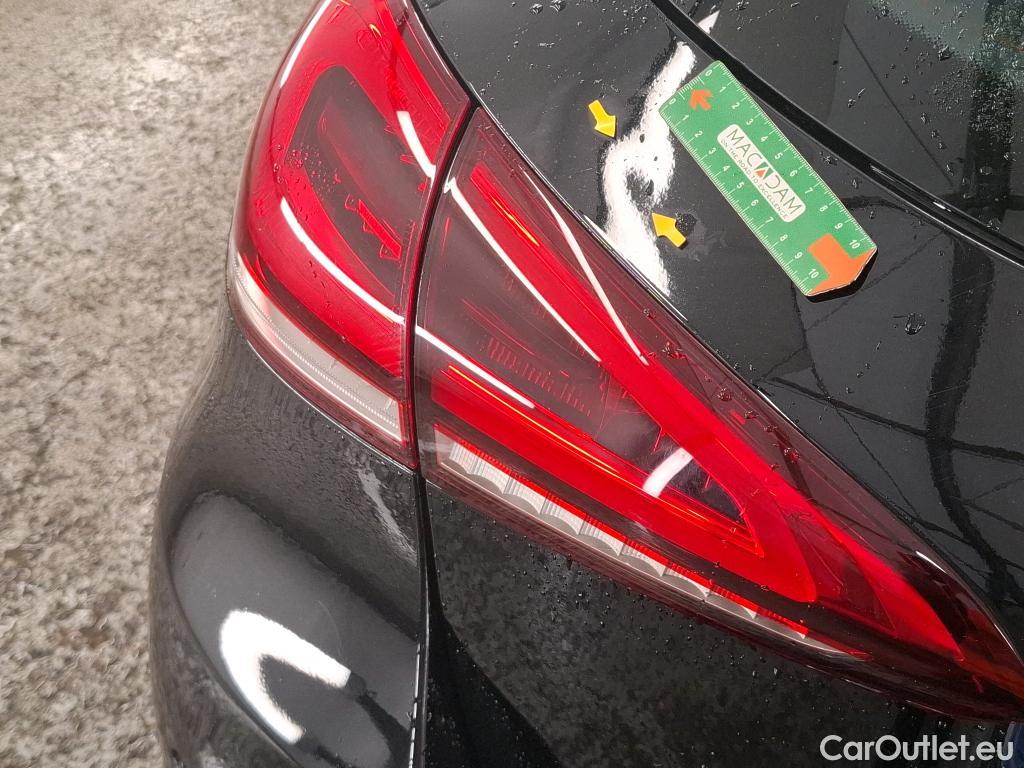  Mercedes  A-Klasse MERCEDES-BENZ Classe A Compact / 2018 / 5P / Berline A 180 d Business Line 8G-DCT #14