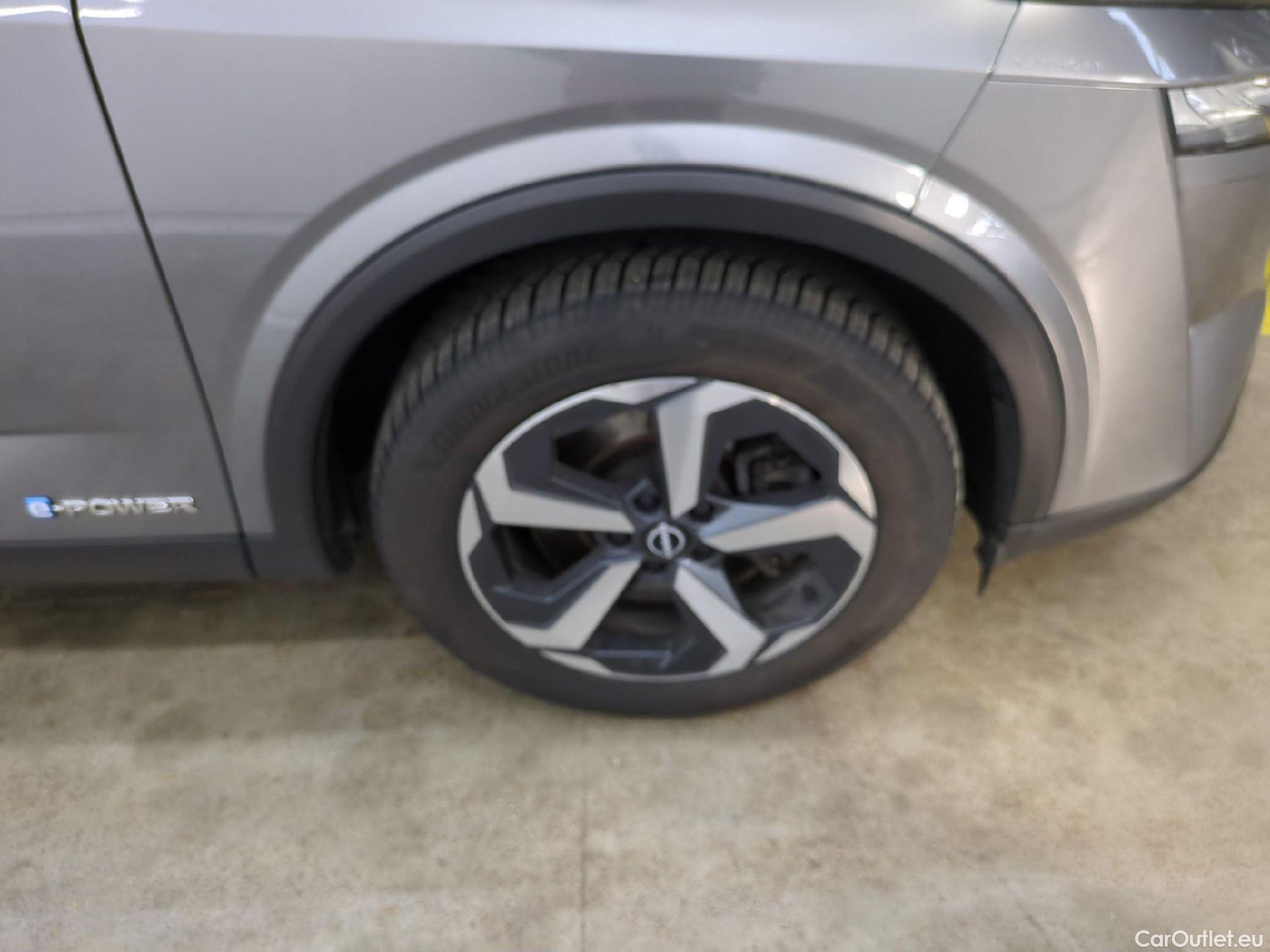  Nissan  Qashqai NISSAN  / 2021 / 5P / Crossover e-Power 190 Business Edition BVA HEV CD LOT 700 #8