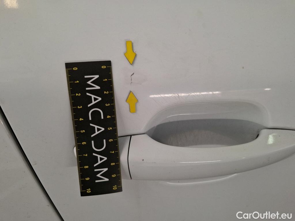  Peugeot  2008  Active Pack 1.5 HDi 110CV BVM6 E6d #30