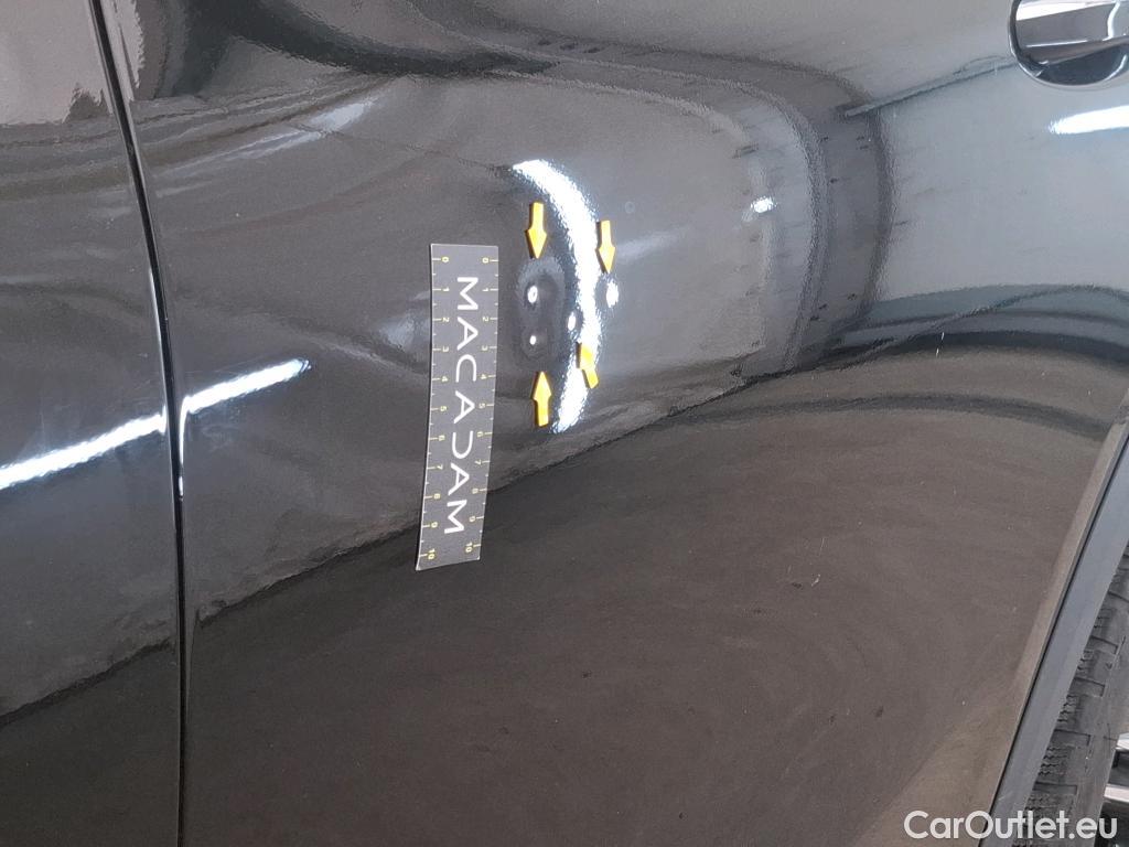  Mercedes  GLA MERCEDES-BENZ  / 2020 / 5P / SUV  200 D AMG LINE DCT #6