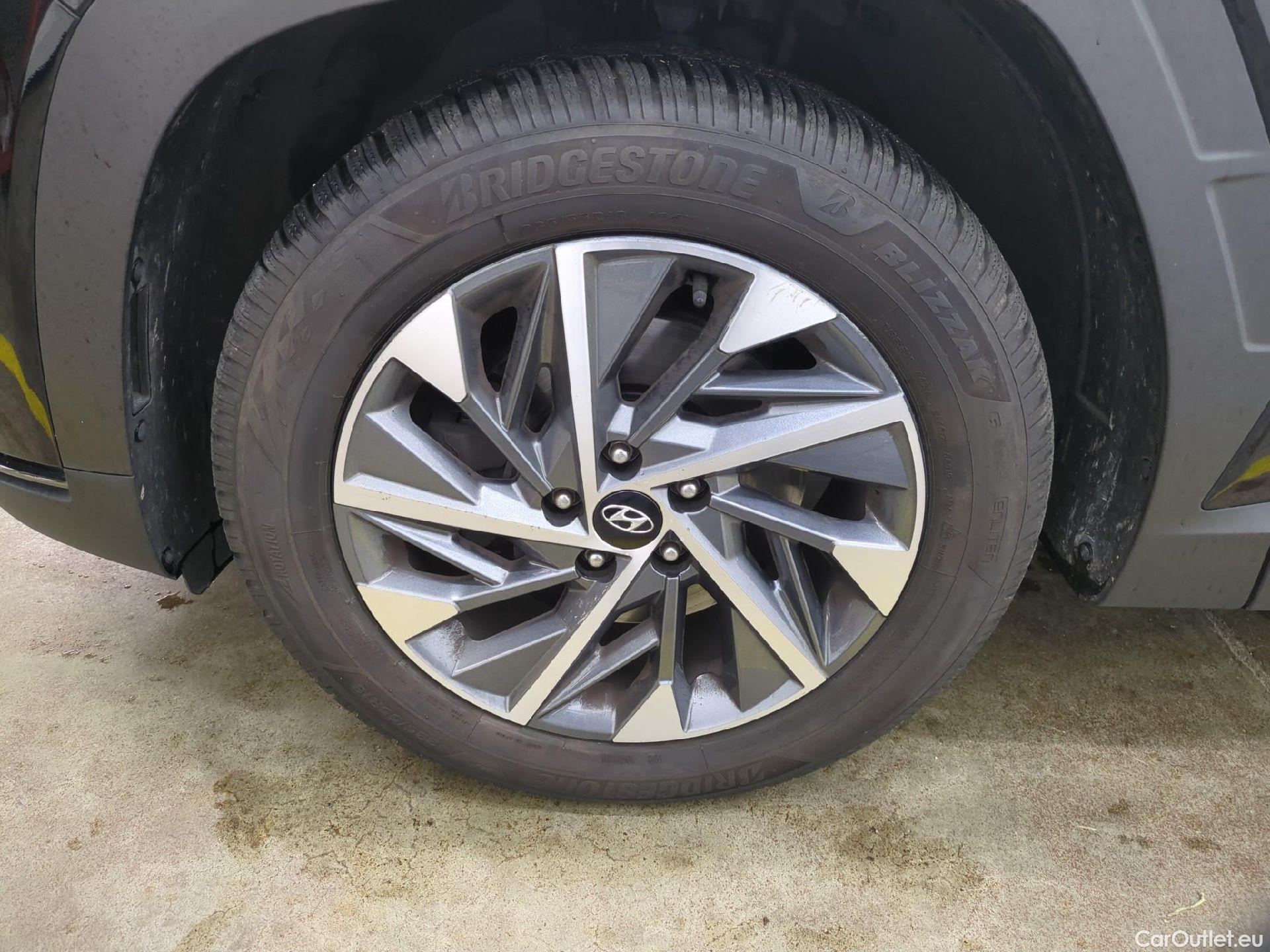  Hyundai  Tucson HYUNDAI  / 2020 / 5P / SUV 1.6 T-GDI 150 DCT-7 HYBRID 48V CREATIVE #29