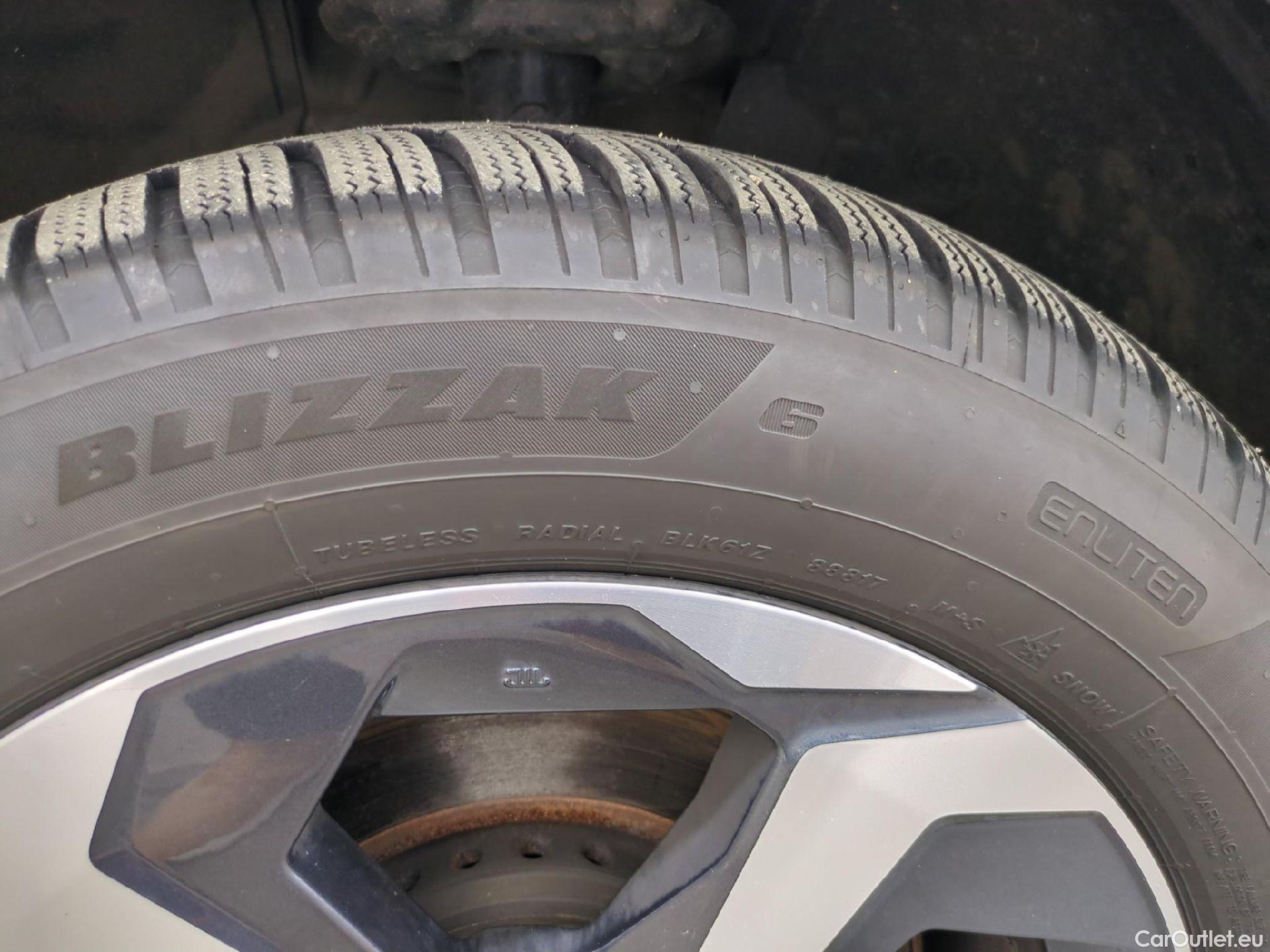  Nissan  Qashqai NISSAN  / 2021 / 5P / Crossover e-Power 190 Business Edition BVA HEV CD LOT 700 #2