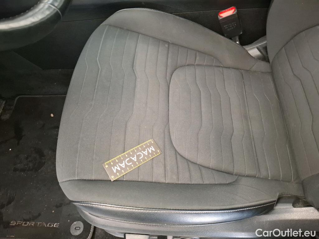  KIA  Sportage  Design Hybrid 1.6 T-GDi 230CV BVA6 E6d #42